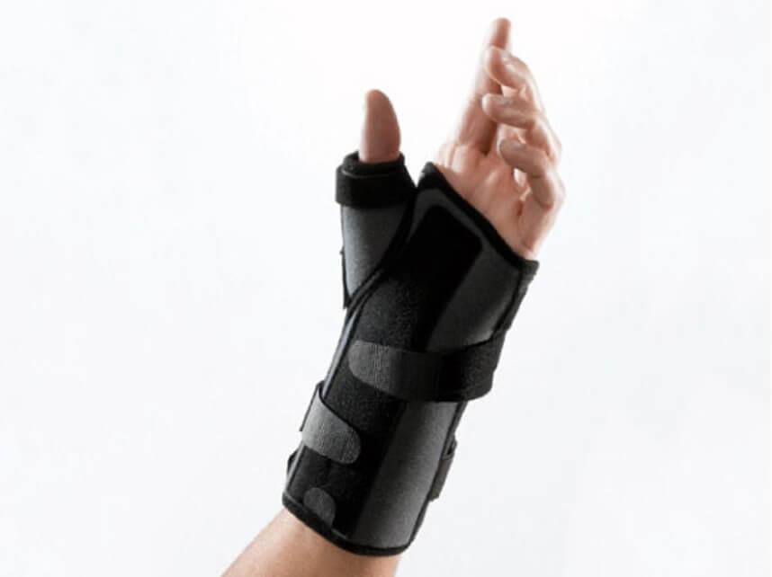 okos-ortezis-huasne-ligaflex-manu-csuklorogzito-ortezis