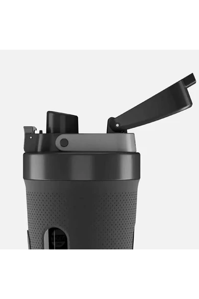 Oyeet-Shaker-szurke-mixer-teto